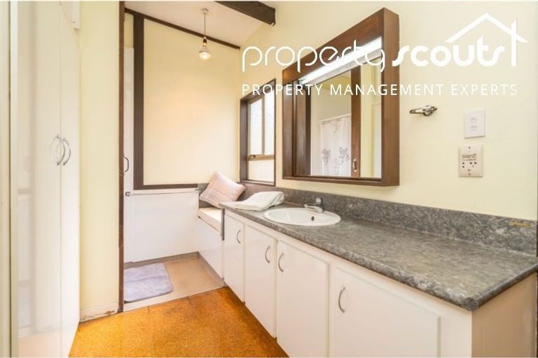 Photo of property in 394 South Road, Caversham, Dunedin, 9012