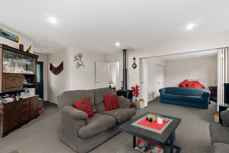 Photo of property in 42 Sunhaven Cove, Cromwell, 9310