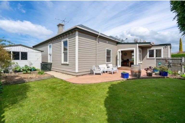 Photo of property in 12 Mure Street, Mosgiel, 9024