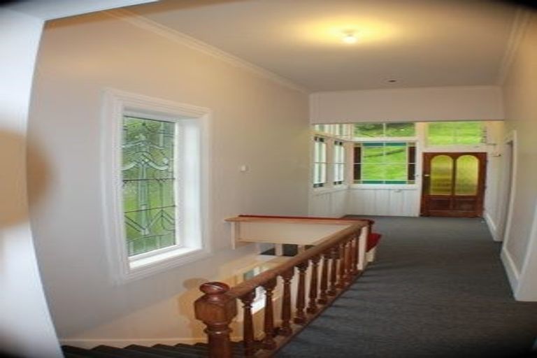 Photo of property in 9 Plunket Street, Kelburn, Wellington, 6012