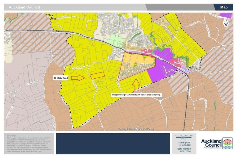 Photo of property in 43 Motu Road, Kumeu, 0891