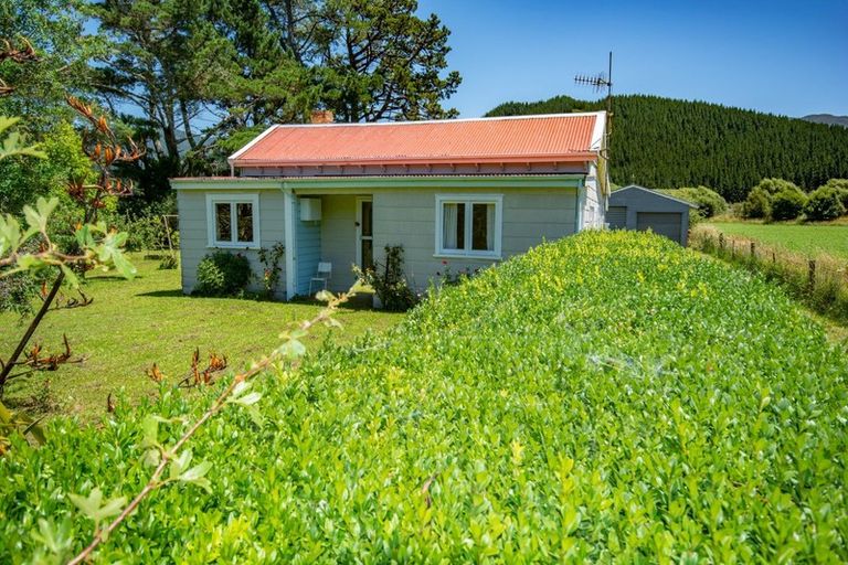 Photo of property in 1004 State Highway 1, Koromiko, Picton, 7273