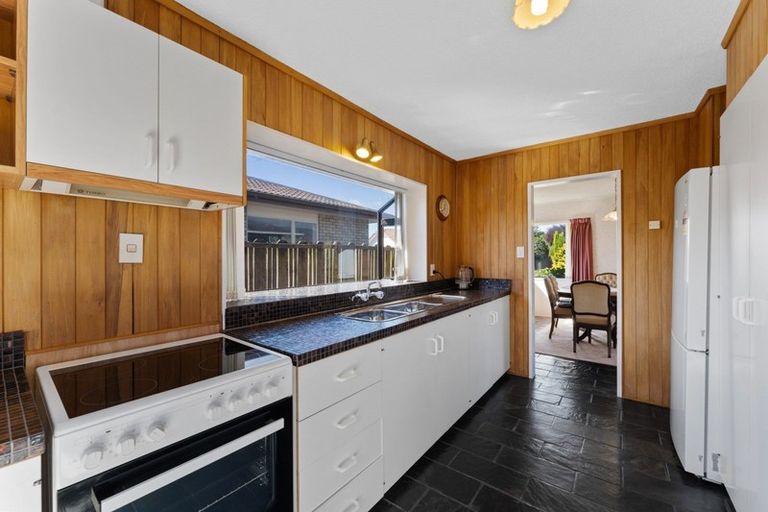 Photo of property in 3b Pinewood Grove, Paraparaumu Beach, Paraparaumu, 5032