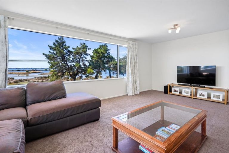 Photo of property in 1/68 Mccormacks Bay Road, Mount Pleasant, Christchurch, 8081