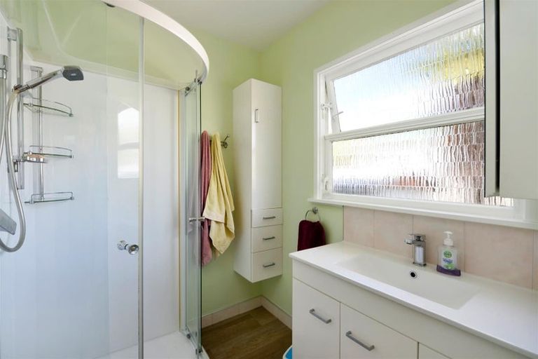 Photo of property in 2/87 Scotia Street, Wakatu, Nelson, 7011