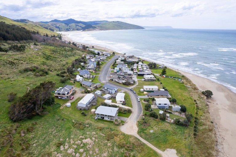 Photo of property in 84 Akitio Esplanade, Akitio, Pongaroa, 4991