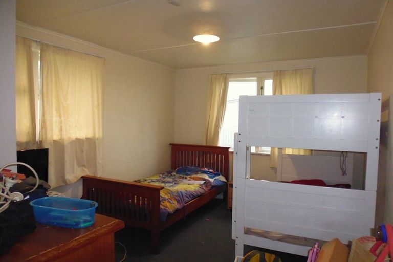 Photo of property in 15 Peterhead Avenue, Flaxmere, Hastings, 4120