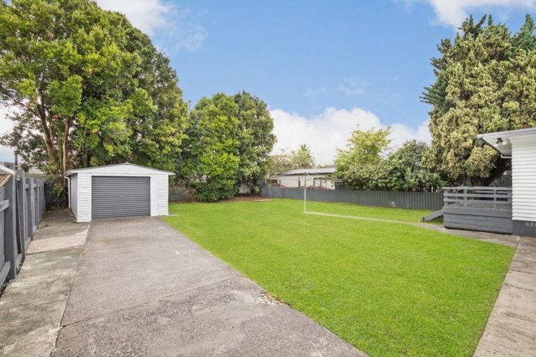 Photo of property in 5 Thompson Terrace, Manurewa, Auckland, 2102