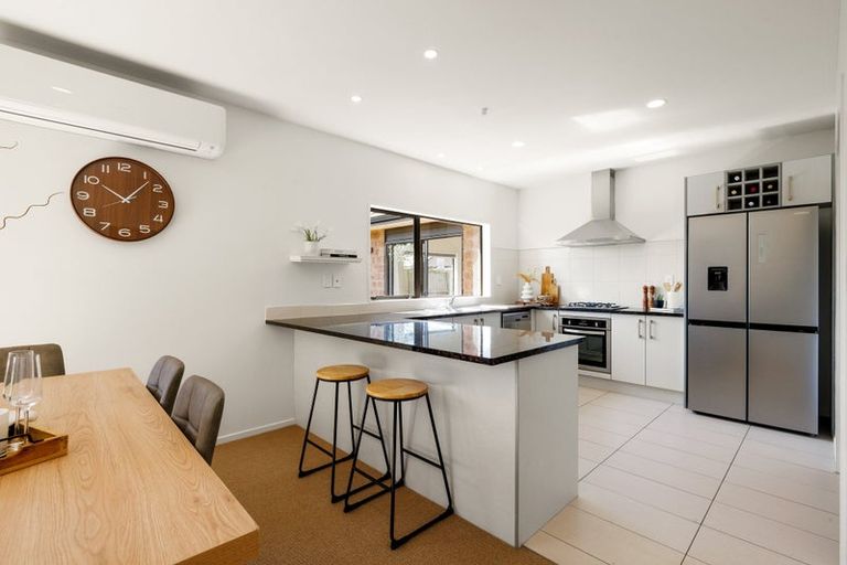 Photo of property in 7 Amberley Place, Flagstaff, Hamilton, 3210