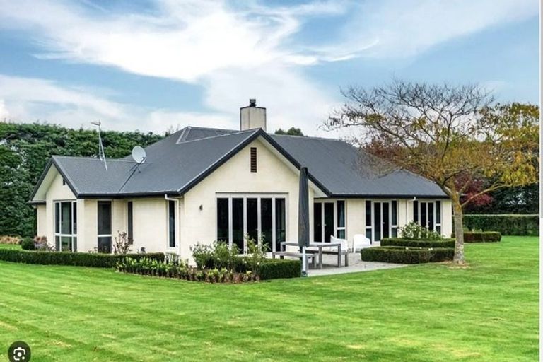Photo of property in 255 Lills Road, Tinwald, Ashburton, 7778