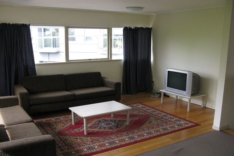 Photo of property in 1/129 Grafton Road, Grafton, Auckland, 1010