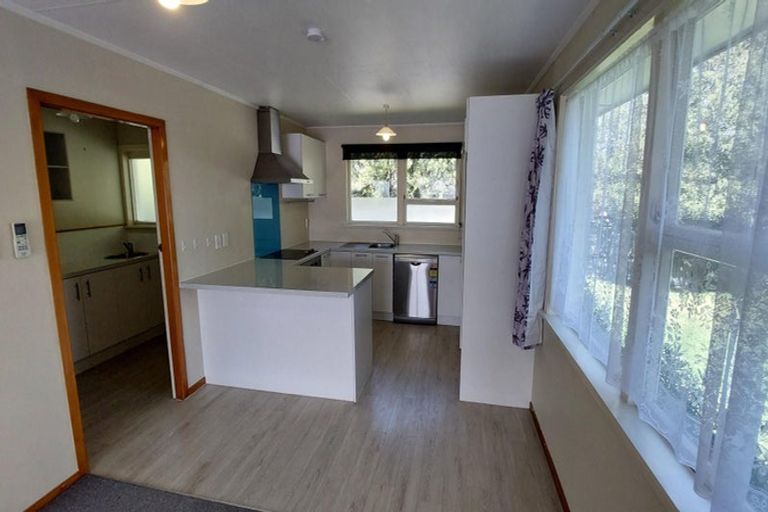 Photo of property in 6a Meldrum Place, Bishopdale, Christchurch, 8051