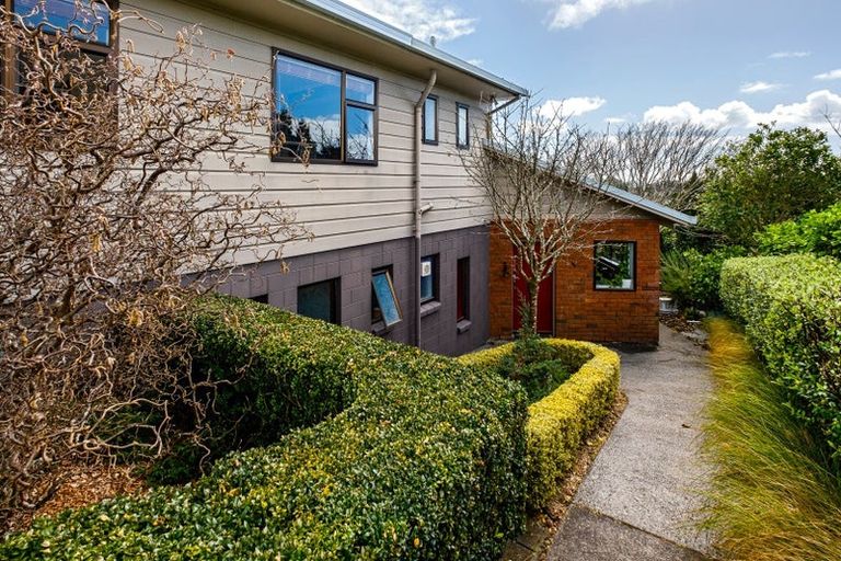 Photo of property in 7 Honnor Place, Hurdon, New Plymouth, 4310