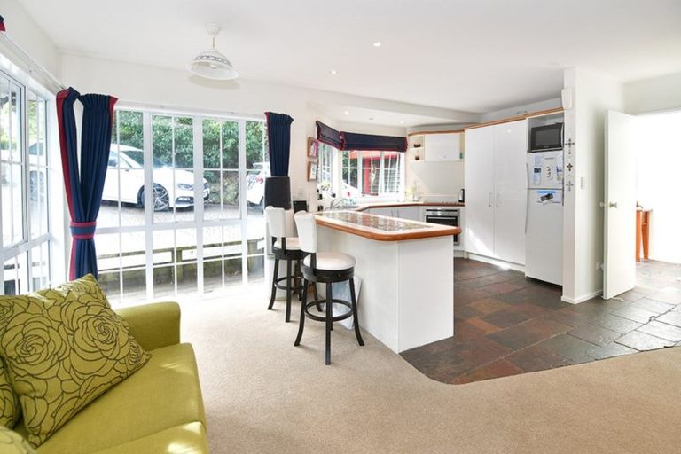 Photo of property in 20c Poplar Road, Stanmore Bay, Whangaparaoa, 0932