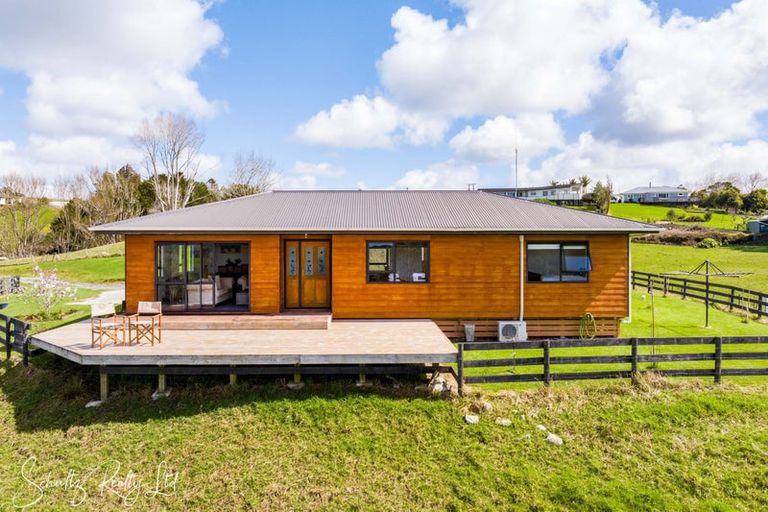 Photo of property in 31-33 Nikau Lane, Maungaturoto, 0520