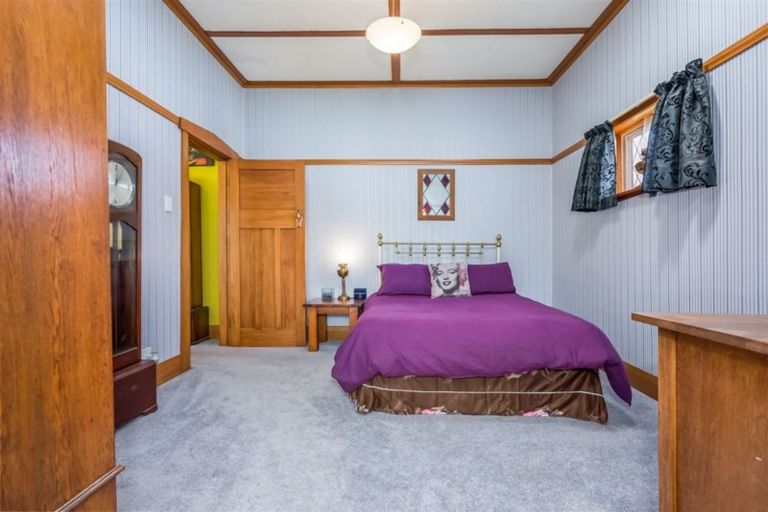 Photo of property in 47 Cambridge Terrace, Waiwhetu, Lower Hutt, 5010