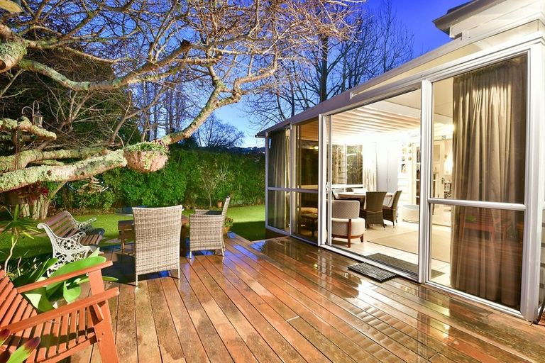 Photo of property in 9 Glamis Avenue, Manly, Whangaparaoa, 0930