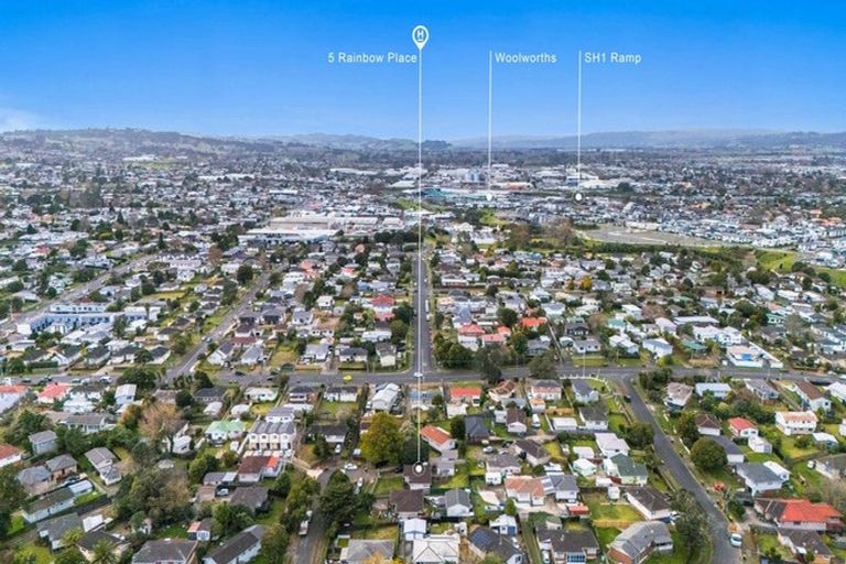 Photo of property in 5 Rainbow Place, Wattle Downs, Auckland, 2103