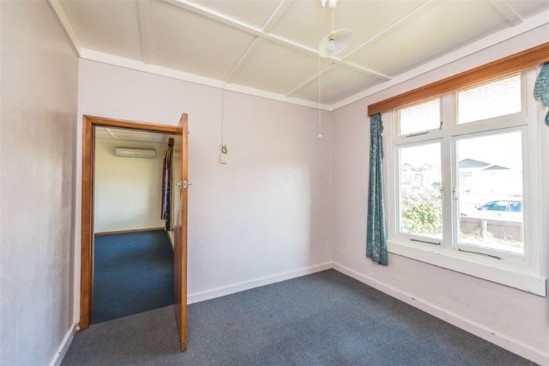 Photo of property in 38 Carlton Avenue, Gonville, Whanganui, 4500