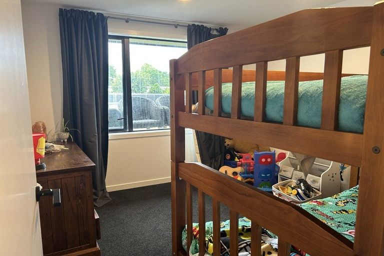 Photo of property in 8 Grenside Lane, Mahora, 4120