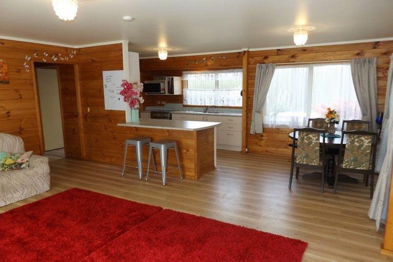 Photo of property in 143a Hakanoa Street, Huntly, 3700