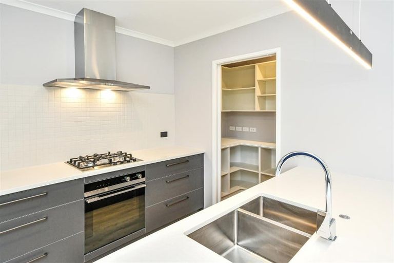 Photo of property in 5 Kenehi Road, Karaka, 2124