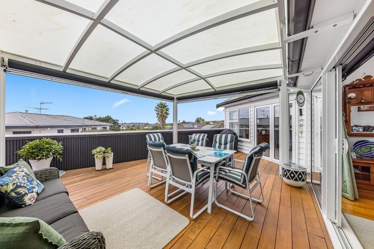 Photo of property in 9 San Marino Drive, Henderson, Auckland, 0612