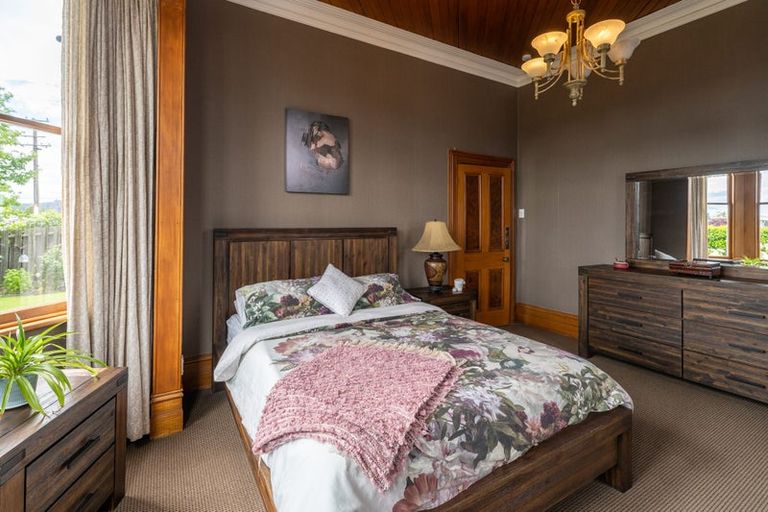 Photo of property in 6 Crombie Street, Gore, 9710