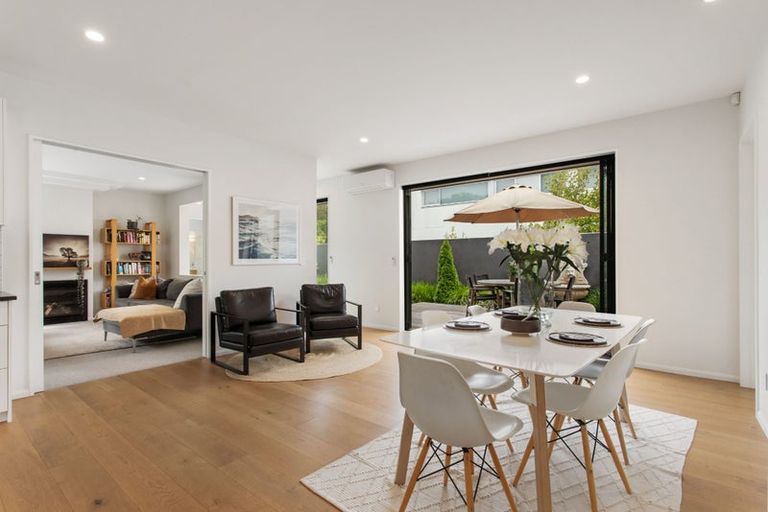 Photo of property in 97b Fendalton Road, Fendalton, Christchurch, 8014