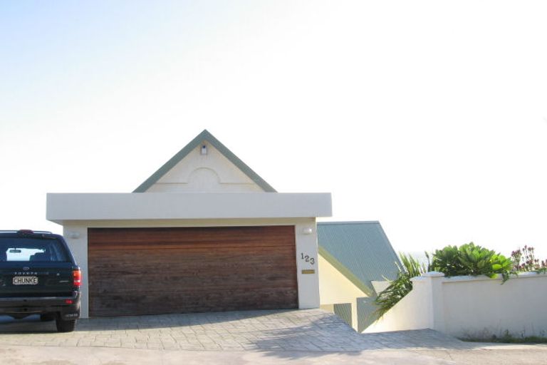 Photo of property in 123 Motuhara Road, Plimmerton, Porirua, 5026