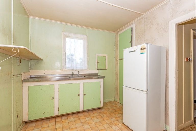 Photo of property in 75 Pukepapa Road, Marton, 4710