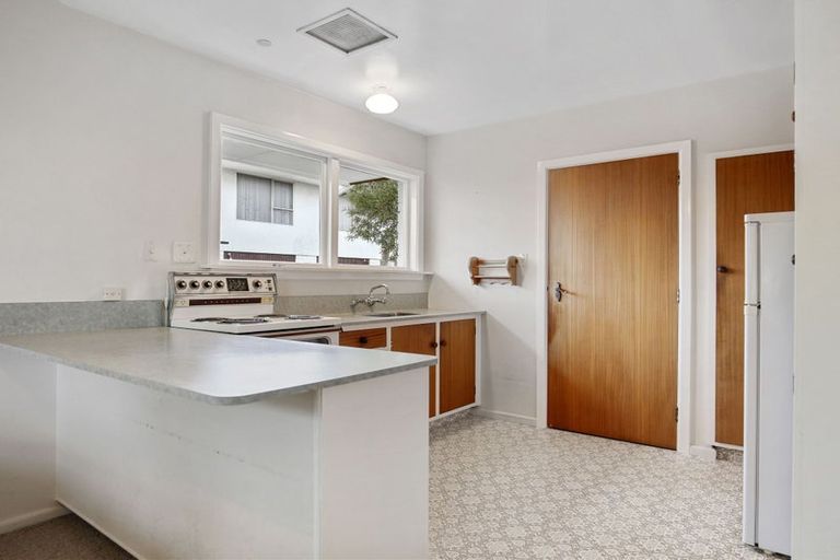 Photo of property in 1/22a Delaware Crescent, Russley, Christchurch, 8042