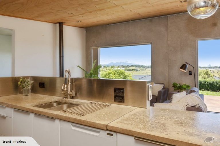 Photo of property in 5 Impact Avenue, Bell Block, New Plymouth, 4312