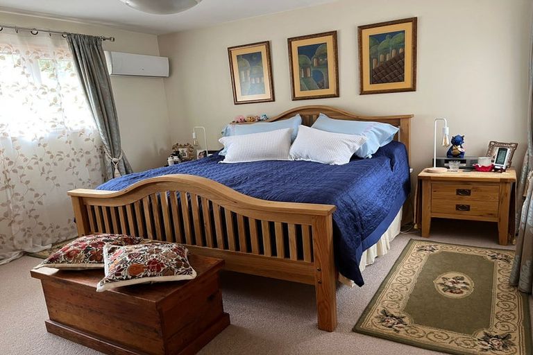 Photo of property in 27 Hewitts Road, Woodend, 7610