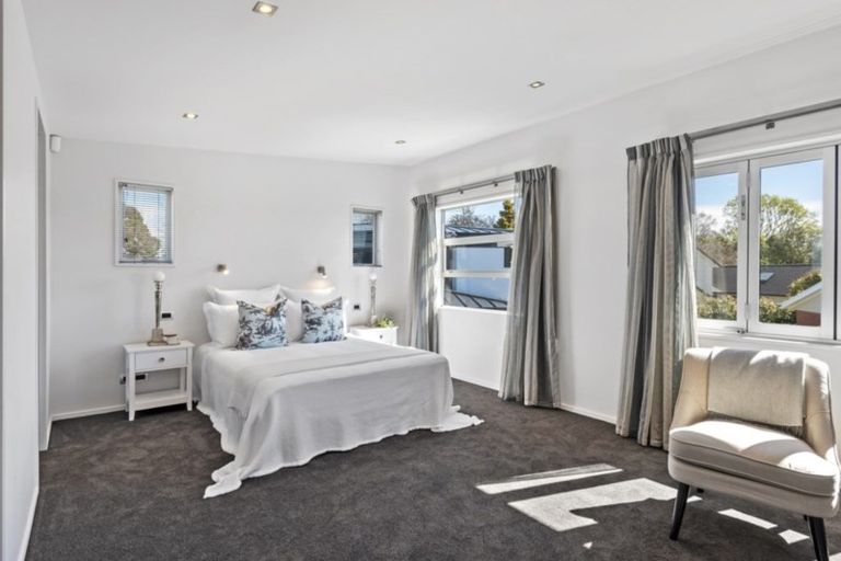 Photo of property in 19 Penhelig Place, Burnside, Christchurch, 8053