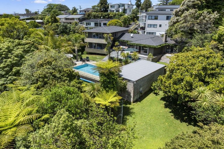 Photo of property in 14 Aberdeen Road, Campbells Bay, Auckland, 0620