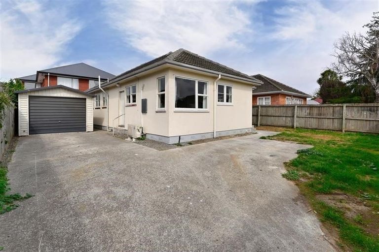 Photo of property in 121a Elizabeth Street, Riccarton, Christchurch, 8041