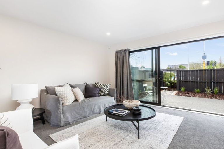 Photo of property in 2/140 Saint Albans Street, St Albans, Christchurch, 8014