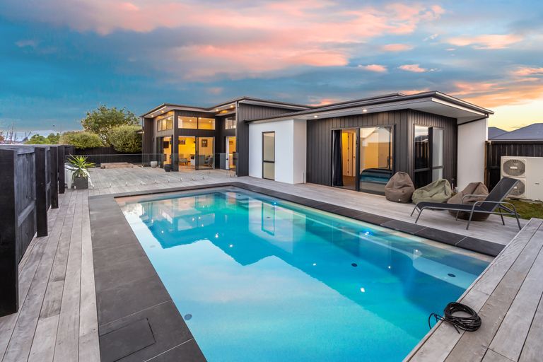 Photo of property in 1 Sorrel Gate, Halswell, Christchurch, 8025