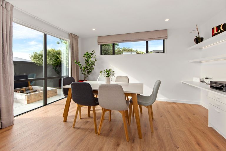 Photo of property in 1 Sorrel Gate, Halswell, Christchurch, 8025