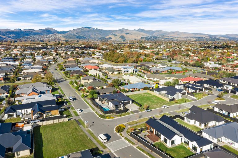 Photo of property in 1 Sorrel Gate, Halswell, Christchurch, 8025