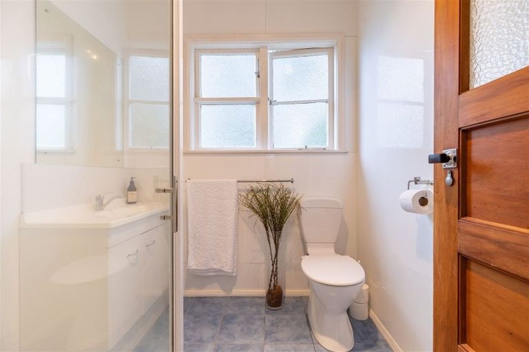 Photo of property in 61 Manson Street, Terrace End, Palmerston North, 4410