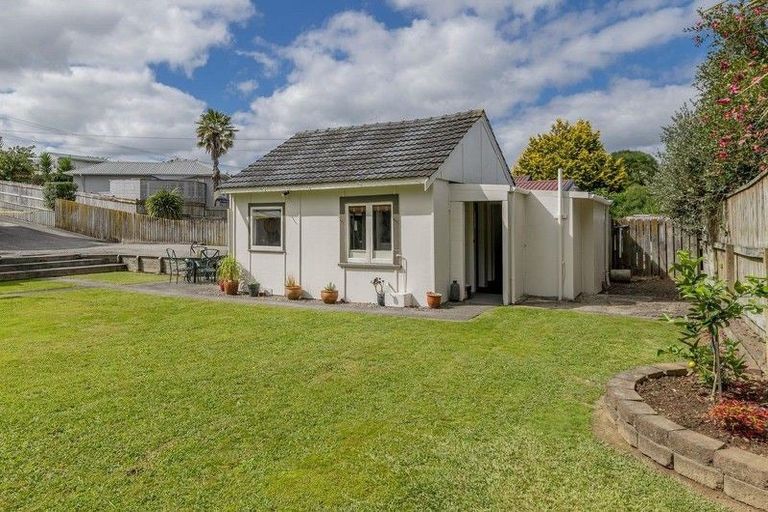 Photo of property in 23 Chester Street, Levin, 5510