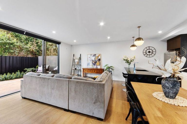 Photo of property in 3/27 Springfield Road, St Albans, Christchurch, 8014