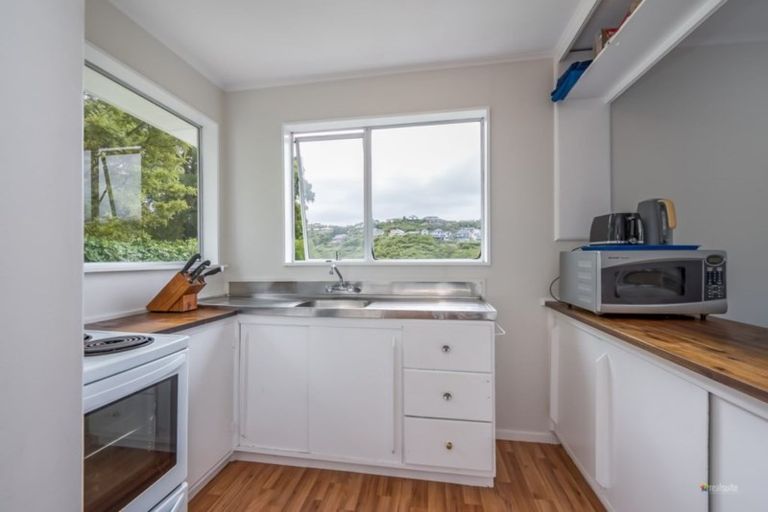 Photo of property in 4b Cedar Street, Maungaraki, Lower Hutt, 5010