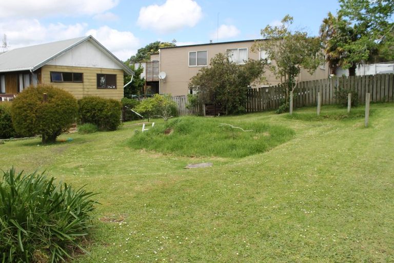 Photo of property in 37 Whaka Street, Maungaturoto, 0520