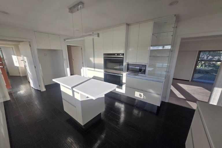Photo of property in 20 Leslie Street, Upper Riccarton, Christchurch, 8041