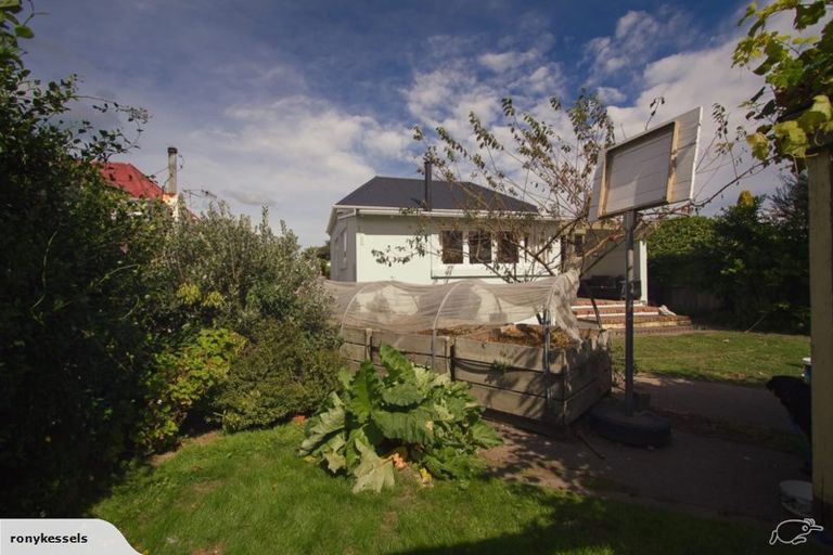 Photo of property in 9 Kinross White Street, Napier South, Napier, 4110
