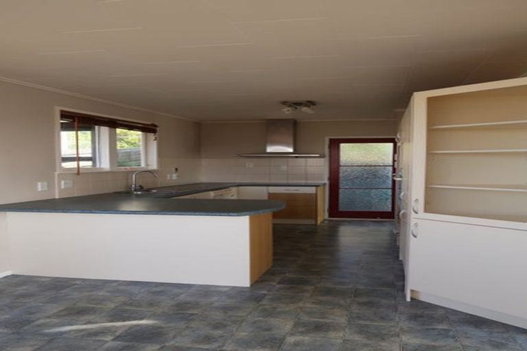 Photo of property in 44 Acacia Avenue, Maungaraki, Lower Hutt, 5010