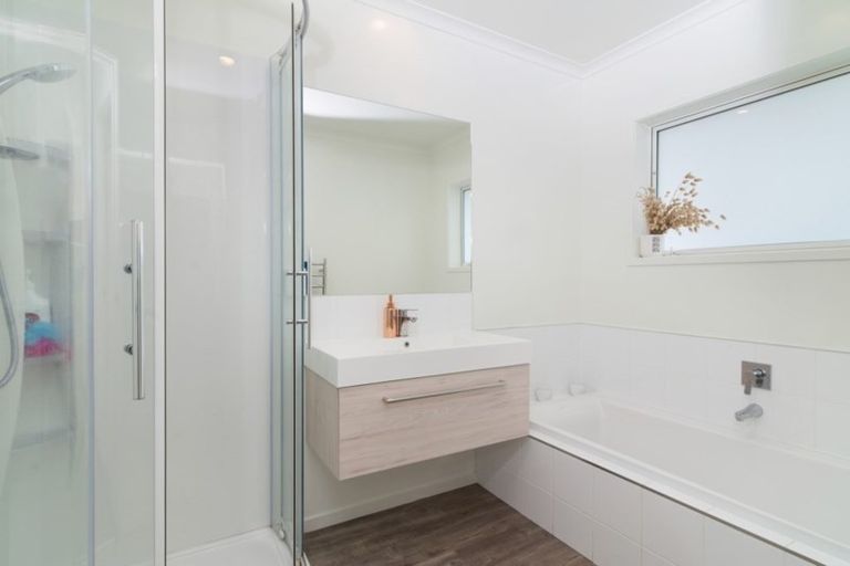 Photo of property in 23 Stafford Rise, Owhata, Rotorua, 3010